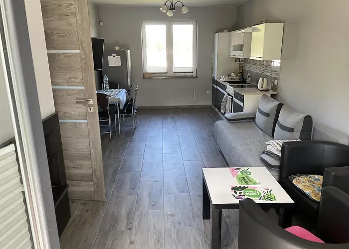 Dom Na Skraju Lasu Dom wakacyjny *